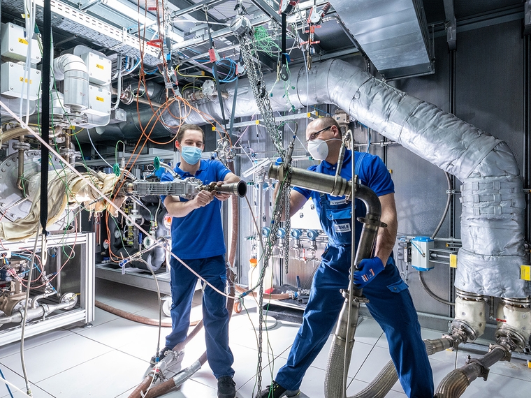 Wie man Cloud-Lösungen clever nutzt. Die Geschichte der Firma Mahle und der SAP-Plattform Ariba