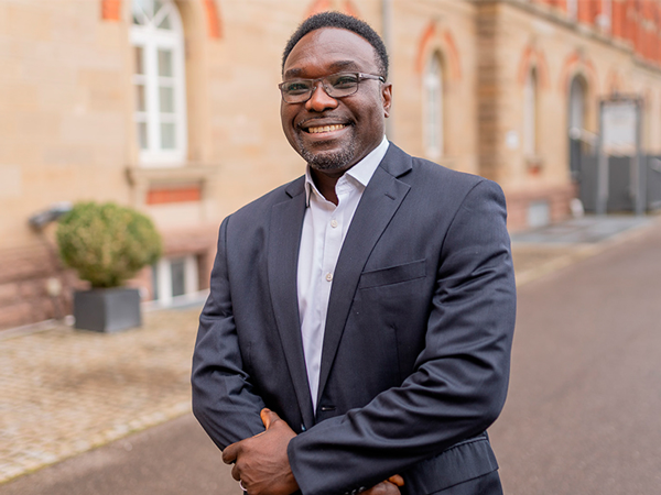 OneConnect und apsolut sind die natürlichen Partner bei der Entwicklung effizienter, transparenter Geschäftsprozesse in Afrika